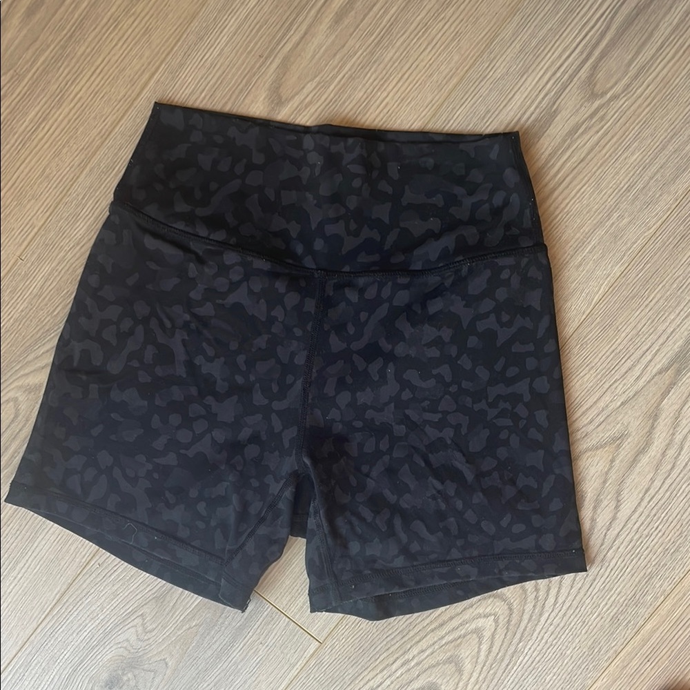 Black leopard muscle nation workout shorts size small